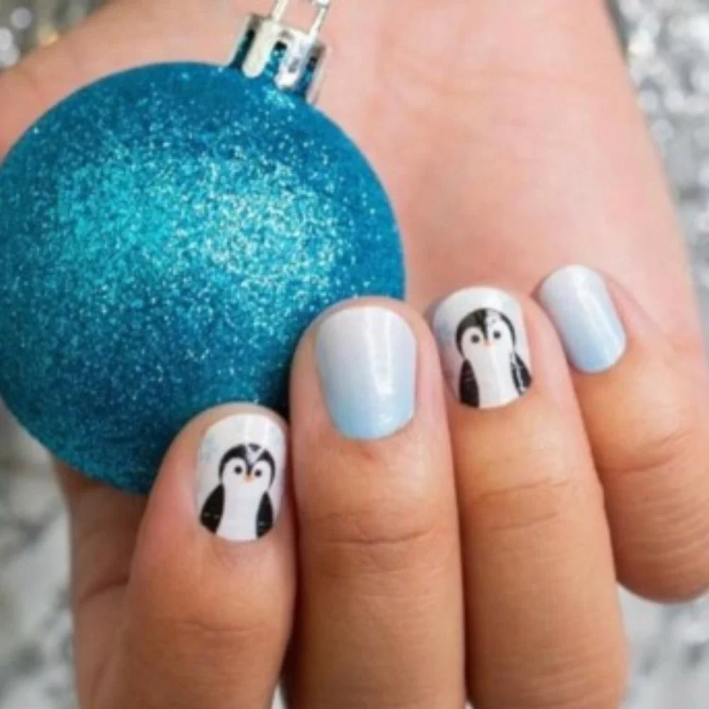 Color Street Penguin Party Nail Polish Strips Blue Ombre Winter FDF275‎ New